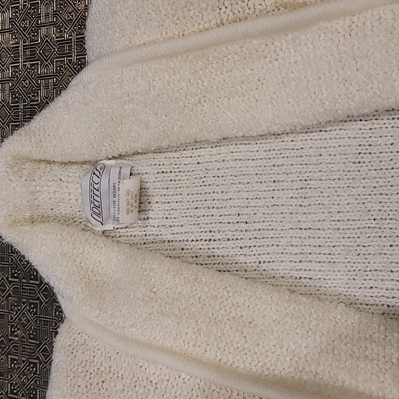 🦋Sideffects Open Boucle' Cardigan Medium, Winter White - Picture 3 of 7